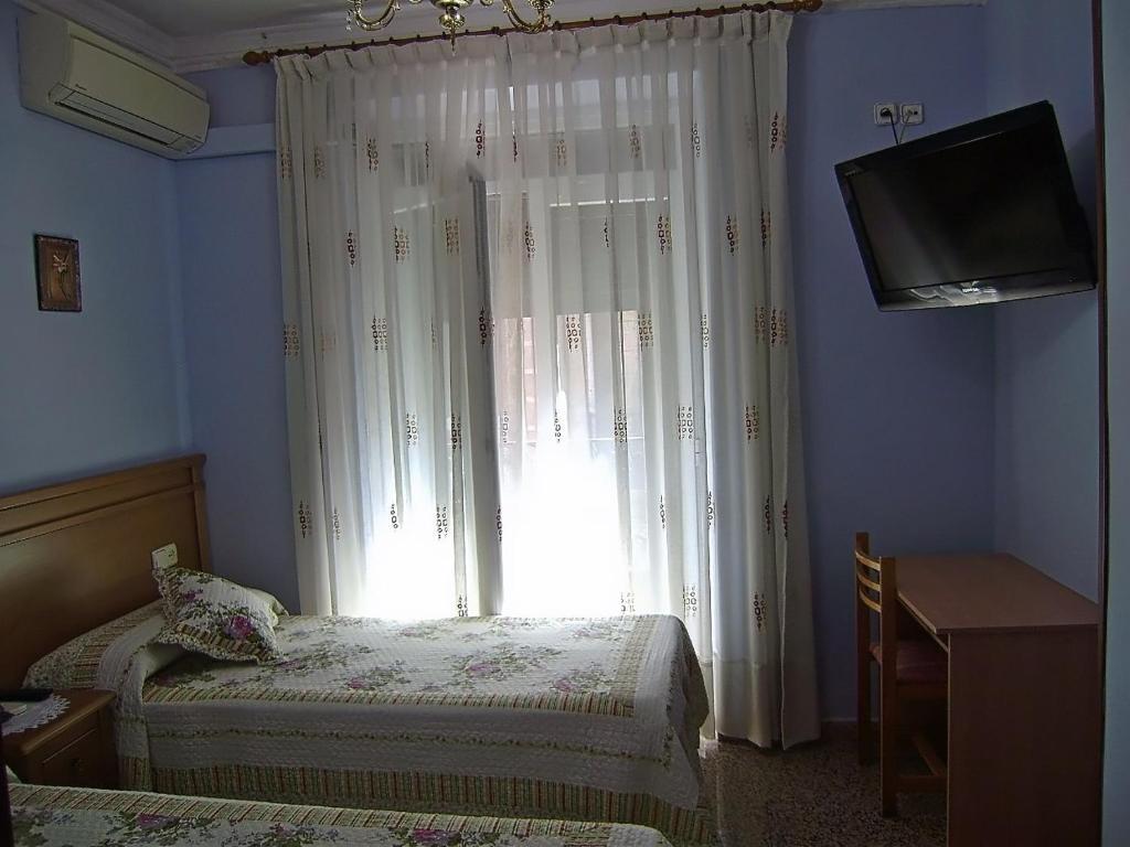 Hostal Miguel Angel Madrid Zimmer foto